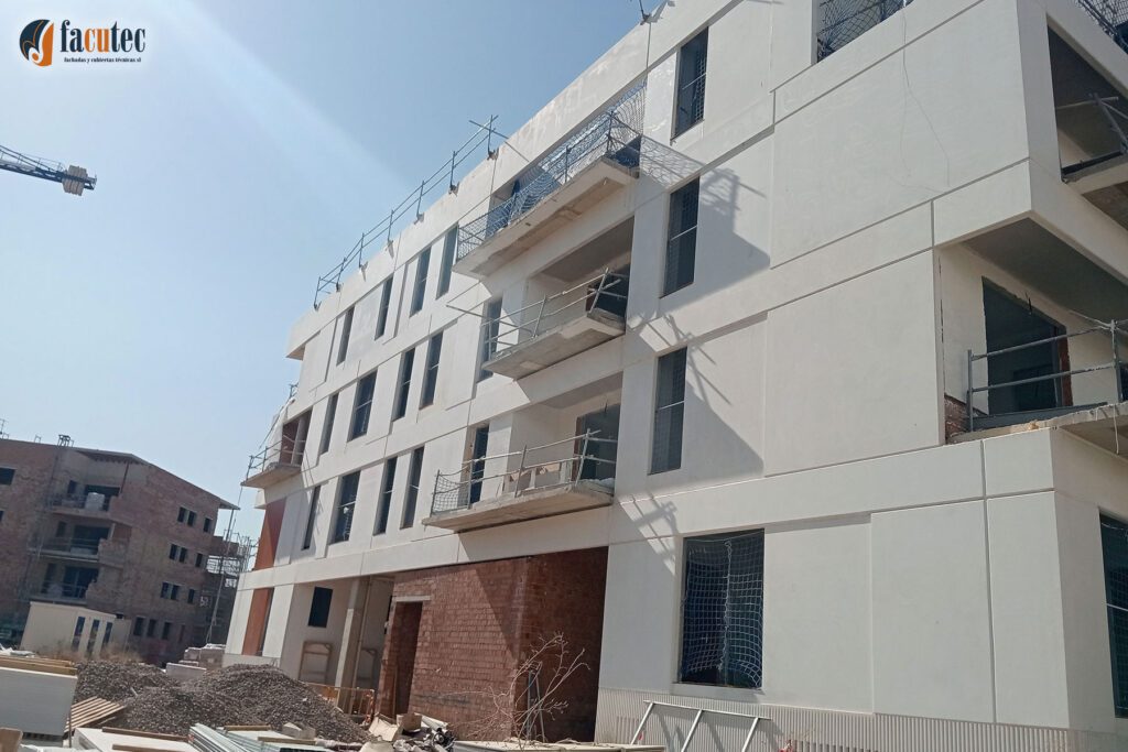 Instaladores de fachadas ligeras en Sevilla